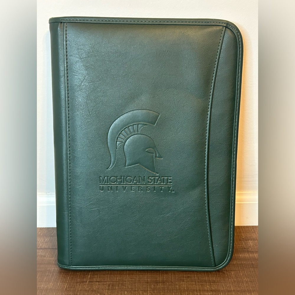 Michigan State University Zip Up Portfolio Travel Writing Padfolio Green NWOT